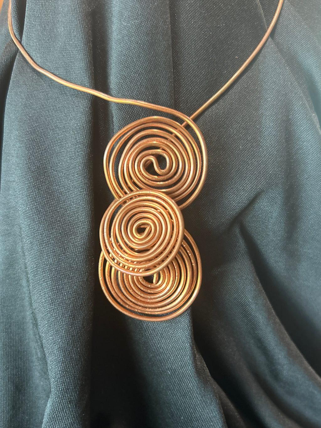 Copper Triple Swirl Choker