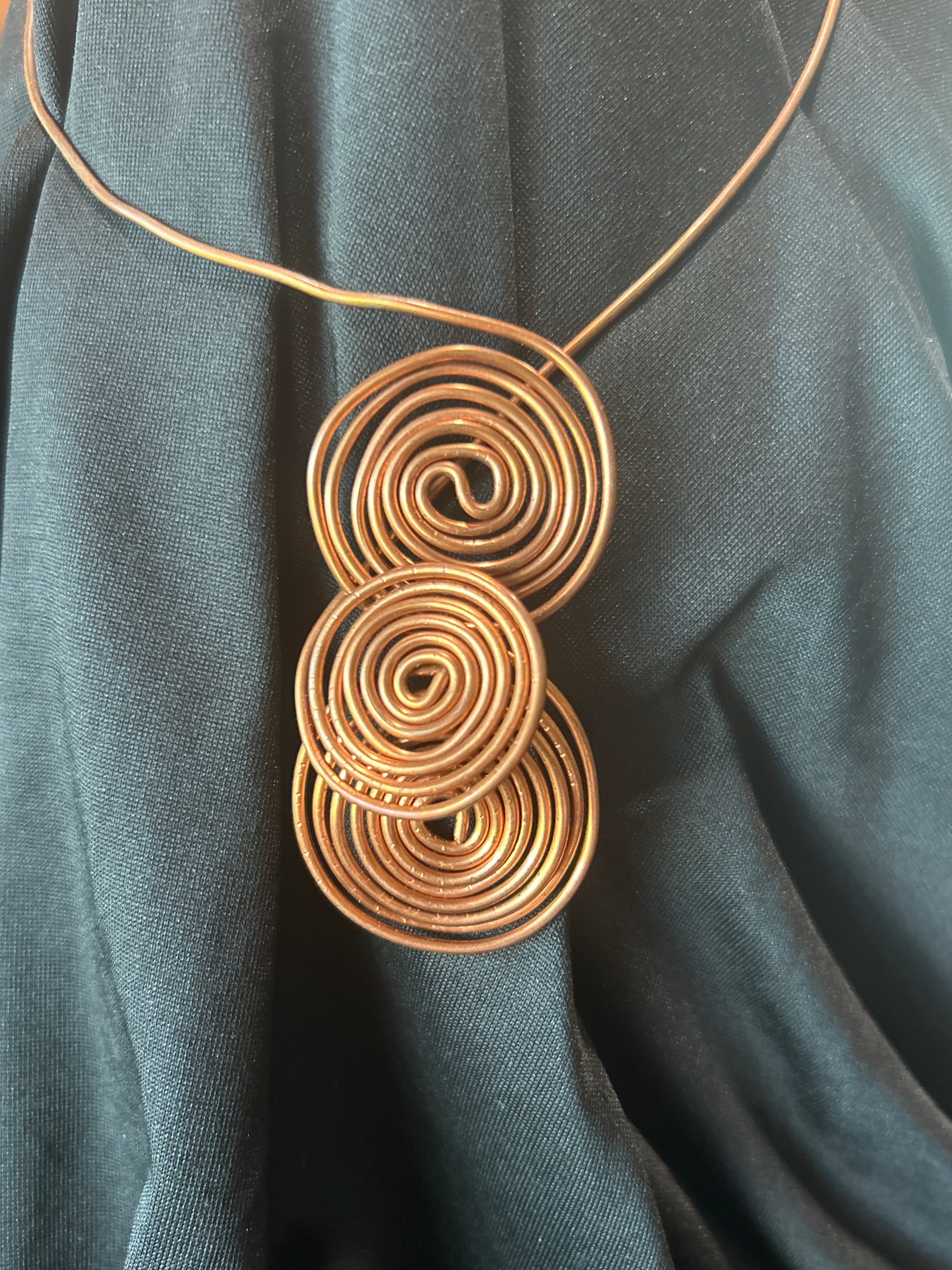 Copper Triple Swirl Choker